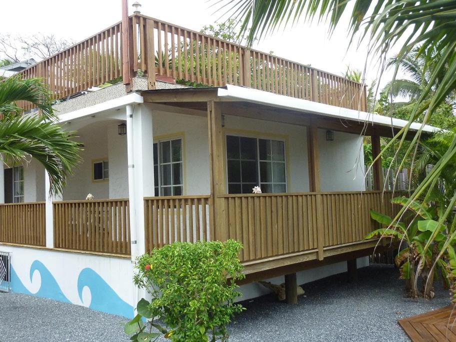Wikkid Resort Dixon Cove Extérieur photo